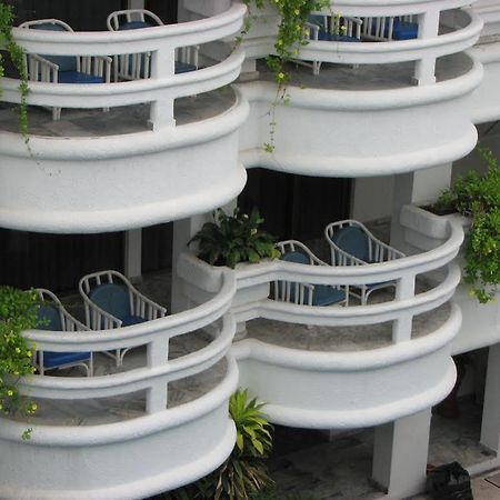 Hotel Y Suites Plaza Manzanillo Zewnętrze zdjęcie