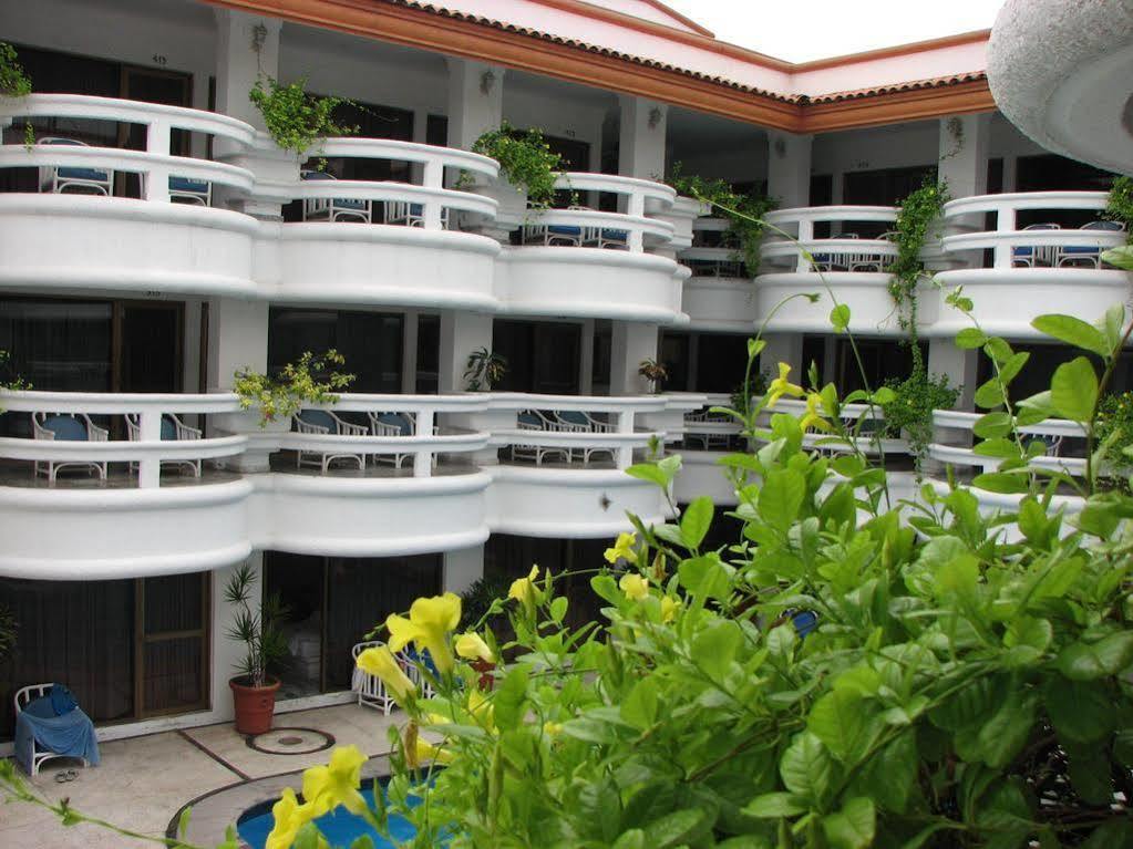 Hotel Y Suites Plaza Manzanillo Zewnętrze zdjęcie